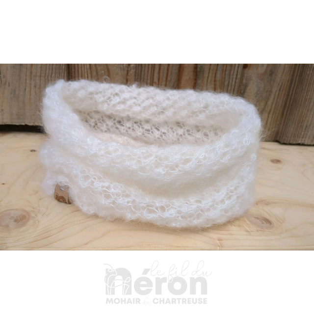 Tour cou Charmant Som tricoté à la main