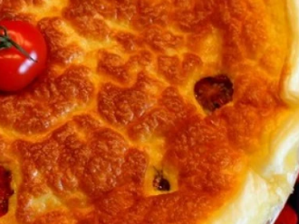 Quiche soufflée au cantal et tomates cerises confites 4 pers
