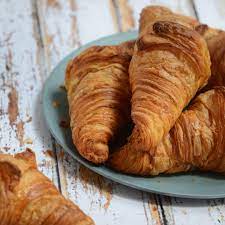 Viennoiserie croissant