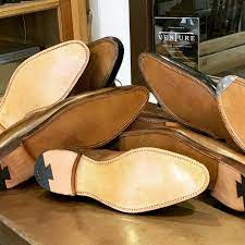 Travaux cuir